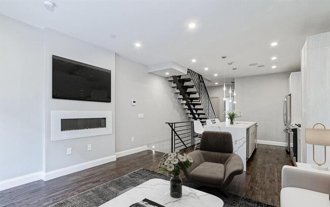 1630 Cambridge St in Philadelphia, PA - Building Photo - Building Photo