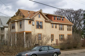 3048 12th Ave S in Minneapolis, MN - Foto de edificio - Building Photo