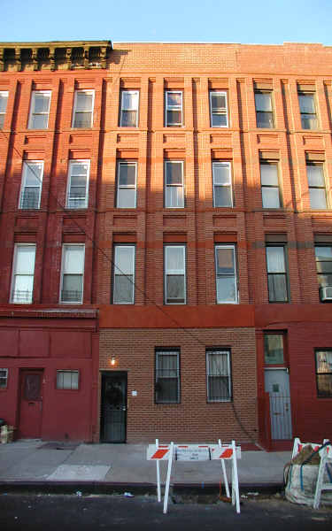 527 Gates Ave in Brooklyn, NY - Building Photo