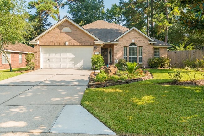 property at 6 Almond Branch Pl
