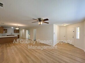 28175 Avenida La Paz in Cathedral City, CA - Building Photo - Building Photo