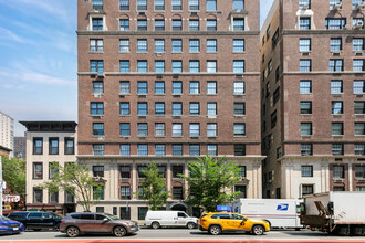 955 Lexington Ave in New York, NY - Building Photo - Building Photo