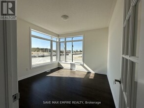 2 Del Ray Cres in Wasaga Beach, ON - Building Photo - Building Photo