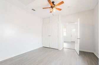 1825 Clouet St in New Orleans, LA - Foto de edificio - Building Photo