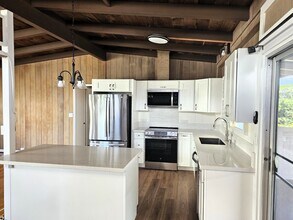 465 Halapia Pl in Honolulu, HI - Building Photo - Building Photo