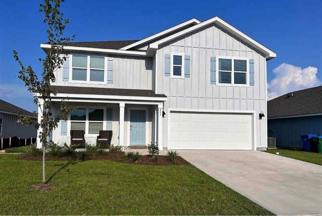 property at 207 Laurel Hl St