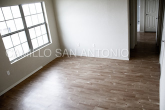 5835 Camier Cove in San Antonio, TX - Building Photo - Building Photo