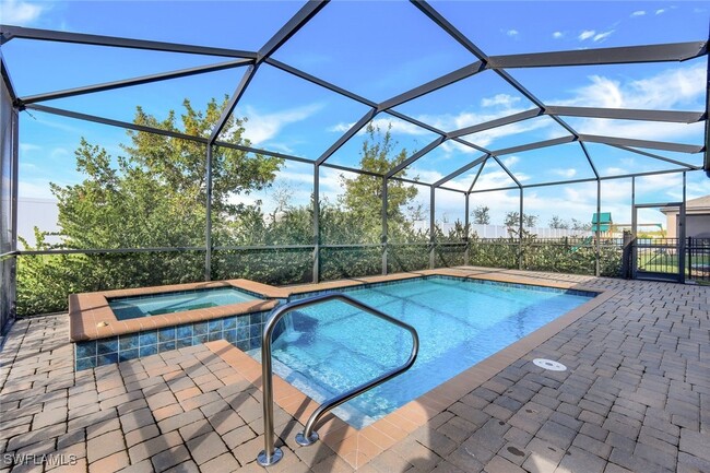 14498 Cantabria Dr in Ft. Myers, FL - Building Photo - Building Photo