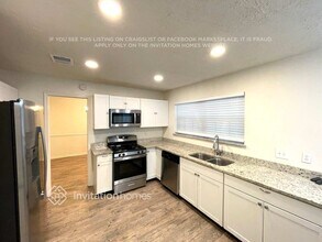 16907 Elmwood Glen Ct in Houston, TX - Building Photo - Building Photo