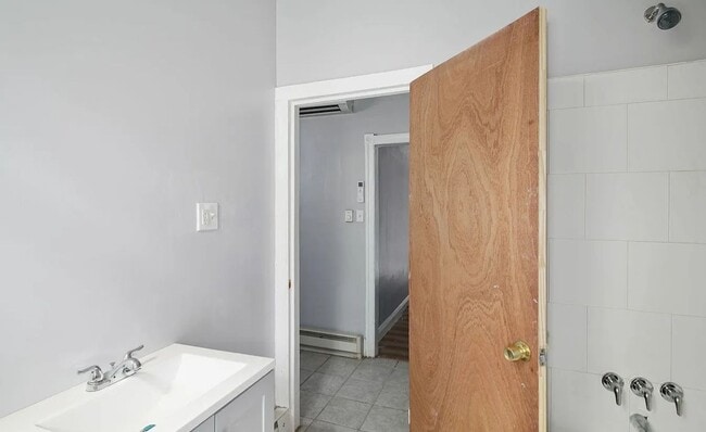 4017 N 9th St in Philadelphia, PA - Building Photo - Building Photo