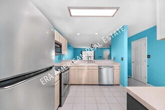 1810 Pointed Leaf Ln in Fort Walton Beach, FL - Building Photo - Building Photo