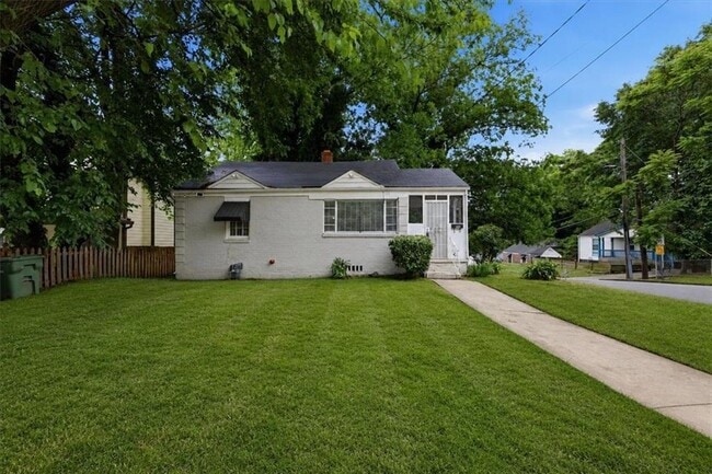 property at 154 Lawton St SW