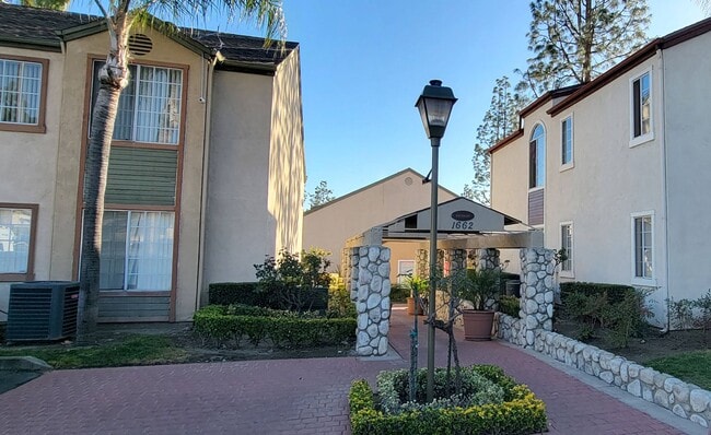 Northwood Apartments