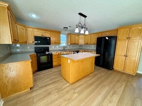 1109 Carlisle Dr in Raymore, MO - Building Photo - Building Photo