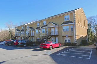 Whistlebury (Student Housing) in Athens, GA - Building Photo - Building Photo