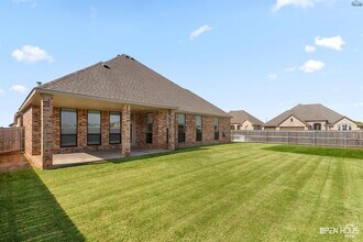 5682 Blackstone Dr in Wichita Falls, TX - Building Photo - Building Photo