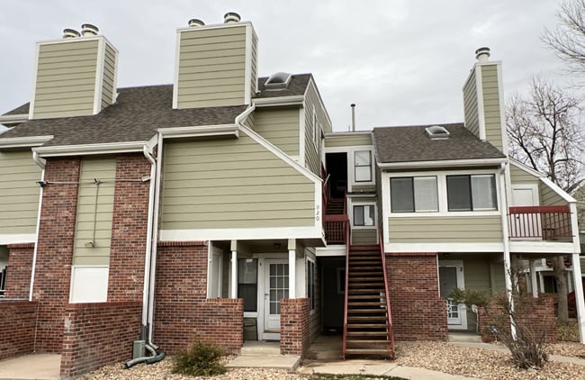 property at 920 S Dawson Way