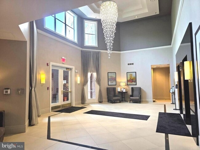 1645 International Dr in Tysons, VA - Building Photo - Building Photo