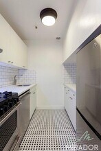 65 4th Ave in New York, NY - Building Photo - Building Photo