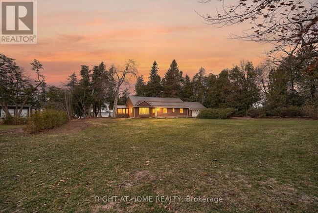 property at 5 Albert St W