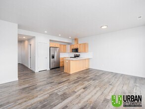 224 S Woodlawn Rd in Spokane, WA - Building Photo - Building Photo