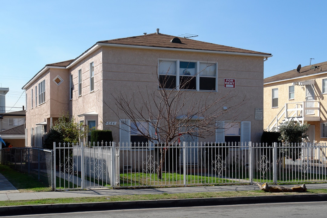 506 E Arbor Vitae St in Inglewood, CA - Building Photo