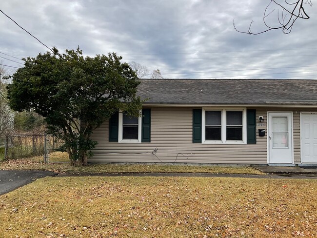 property at 1018 Davis St