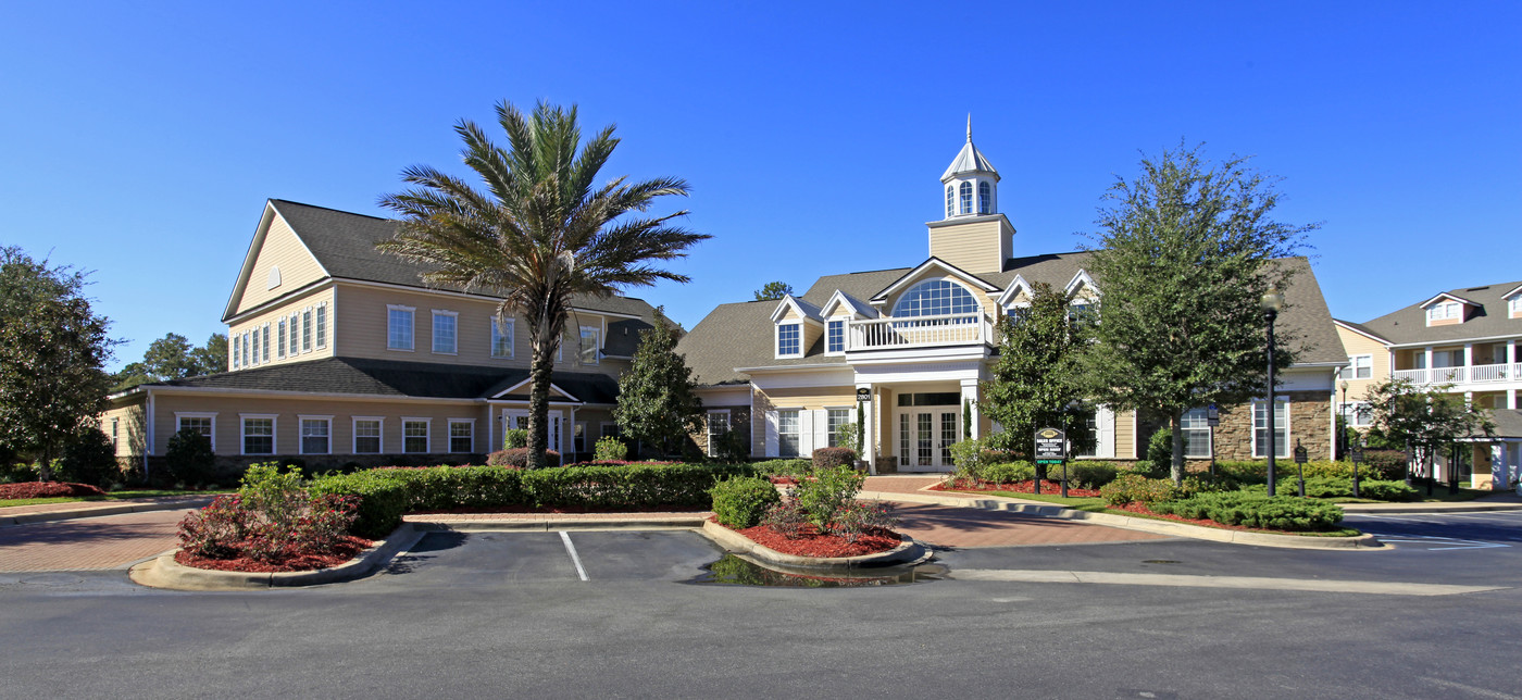 Barrington Park Condominiums in Tallahassee, FL - Foto de edificio