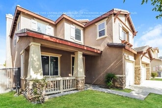 43444 Hampton St in Lancaster, CA - Foto de edificio - Building Photo