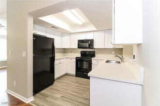 325 Terrapin Rd in Venice, FL - Foto de edificio - Building Photo