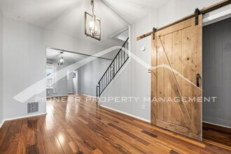 549 Logan St in Denver, CO - Building Photo - Building Photo