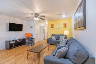 800 Sherwood Dr in Alamogordo, NM - Building Photo - Building Photo