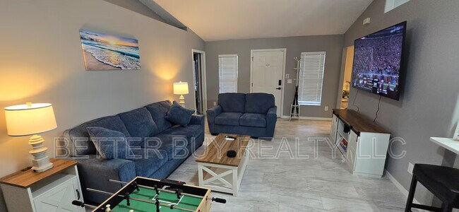 138 Pine Grove Dr in Palm Coast, FL - Building Photo - Building Photo