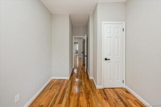 3585 Fish Ave in Bronx, NY - Building Photo - Building Photo