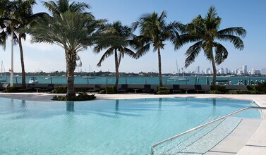 Flamingo South Beach in Miami Beach, FL - Foto de edificio - Building Photo