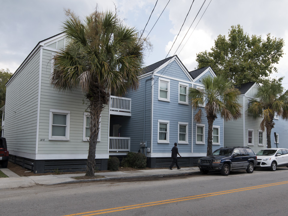 Cannon Saint Philips Apartments in Charleston, SC - Foto de edificio