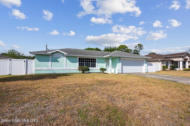 481 Firestone St NE in Palm Bay, FL - Building Photo - Building Photo