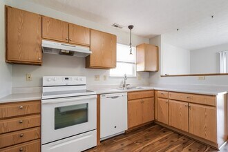 2048 Cameron Crossing in Loveland, OH - Building Photo - Building Photo