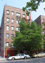 1534 Ericson Pl in Bronx, NY - Building Photo - Building Photo