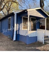4740 Stokes St in Dallas, TX - Building Photo