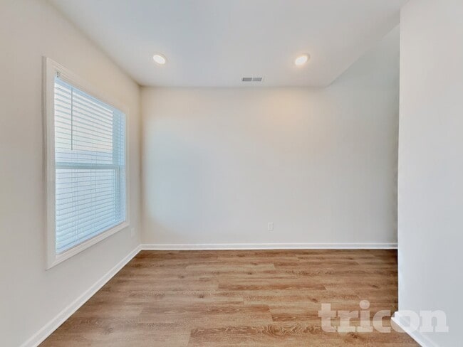 3235 Prospect Church Rd in Dunn, NC - Foto de edificio - Building Photo