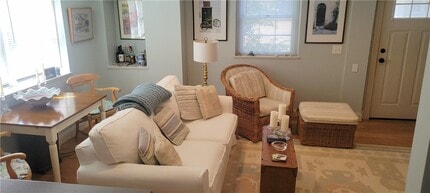 6 South St in Pittsford, NY - Building Photo - Building Photo