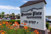 Mountain Vista Apartment Homes in El Paso, TX - Building Photo - Building Photo