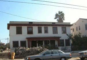 4348 Burns Ave in Los Angeles, CA - Foto de edificio - Building Photo