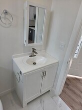 1020 Dennis Ave in Simi Valley, CA - Building Photo - Building Photo