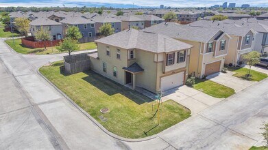 19003 Barnesdale Ct in Houston, TX - Building Photo - Building Photo