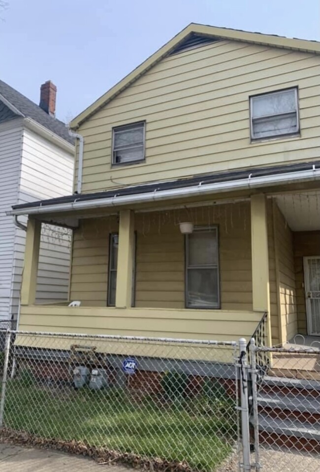 property at 1069 E 66th St