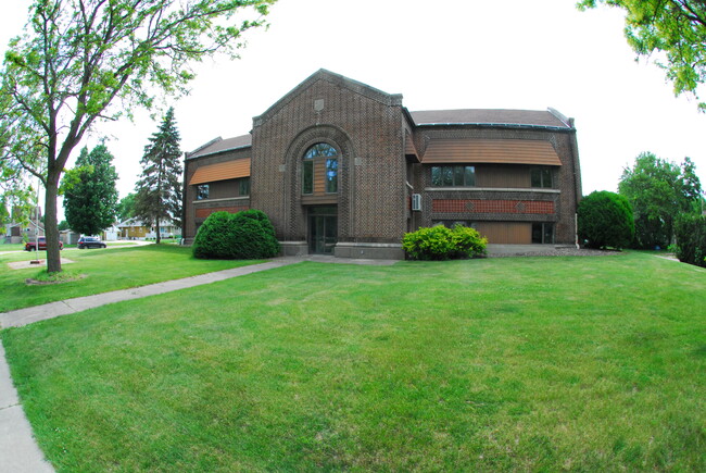 Webster Apartments in Austin, MN - Foto de edificio - Building Photo