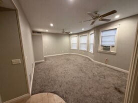 2239 Cleneay Ave in Cincinnati, OH - Building Photo