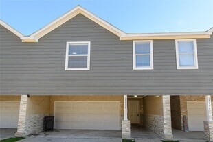 12404 Urban Dale Ct in Houston, TX - Building Photo